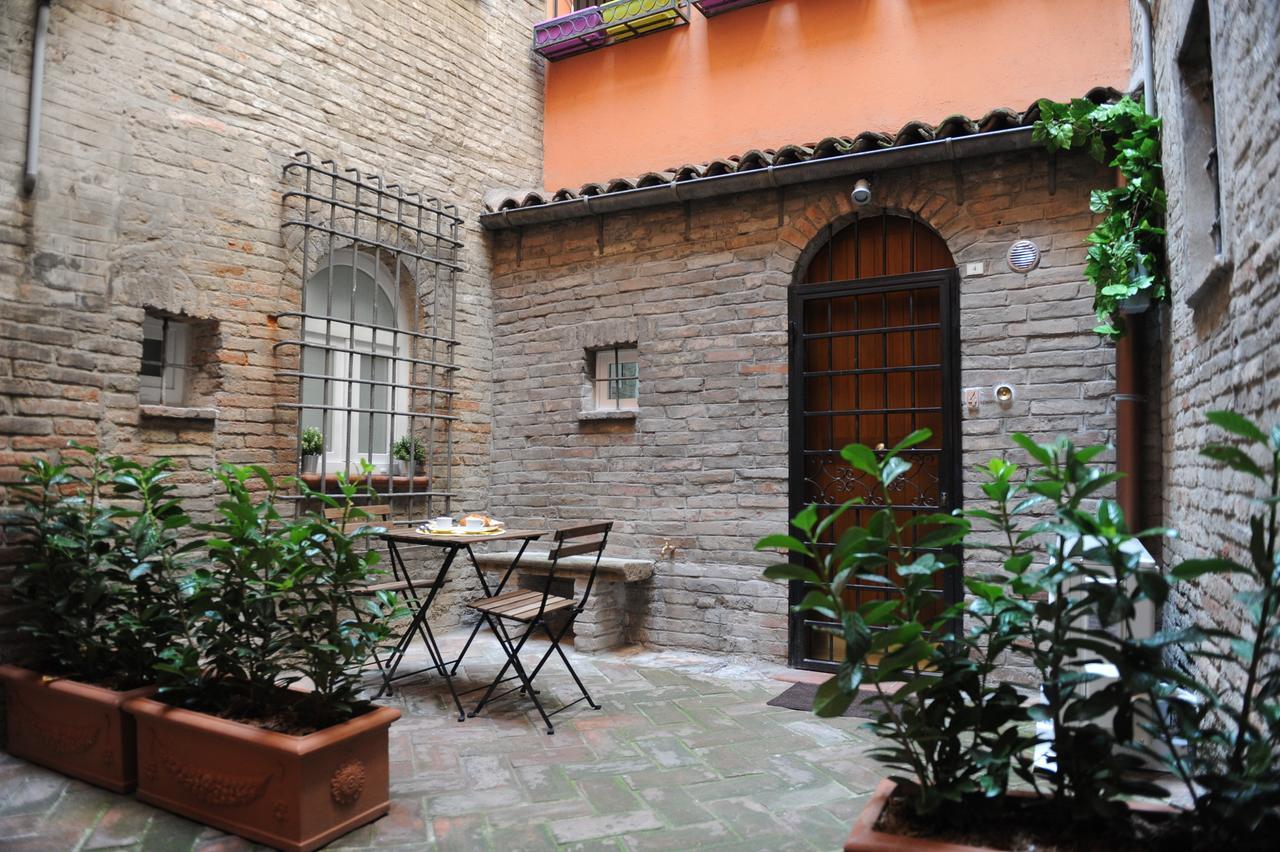 Oberdan Apartment Bologna Eksteriør bilde